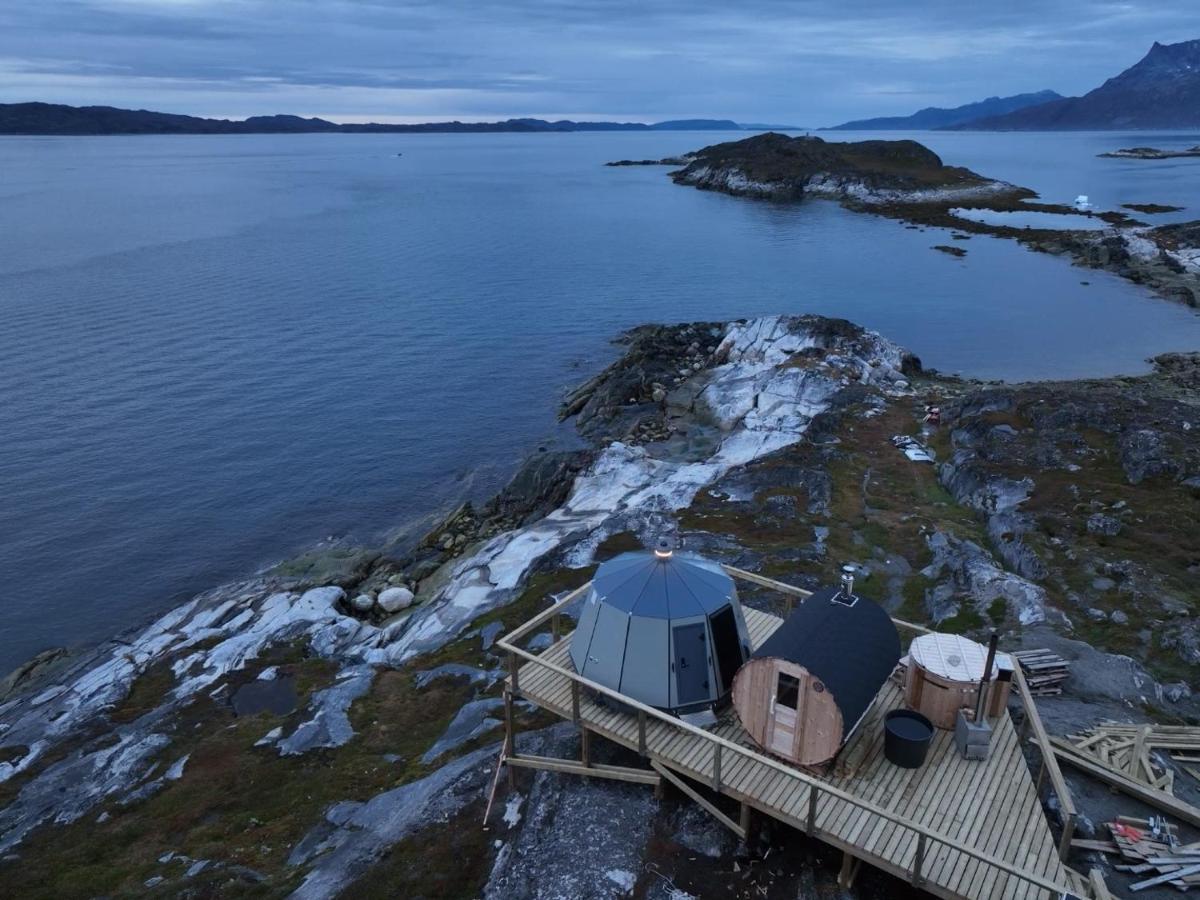 Aurora Hut By Inuktravel Hotel Nuuk Exterior photo